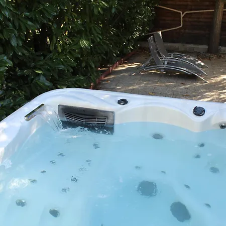 O Jacuzzi, Ardennes