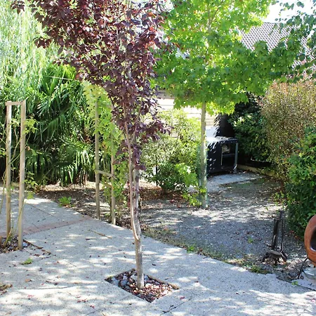 O Jacuzzi, Ardennes Tatil Evi Rethel